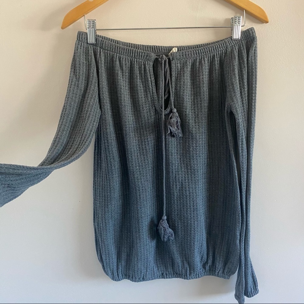 Gray Off-the-Shoulder Tassel Sweater Top – Size Small